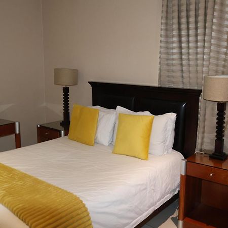 Airport Gardens Boutique Hotel Boksburg Extérieur photo
