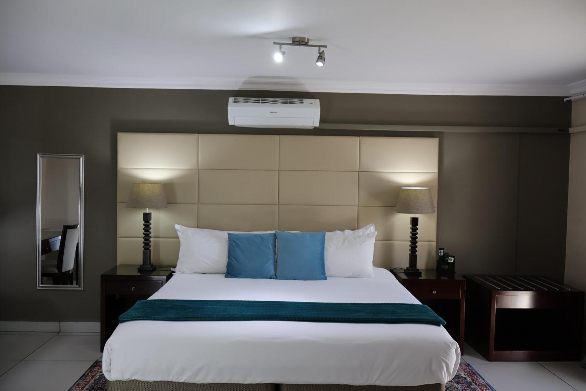 Airport Gardens Boutique Hotel Boksburg Extérieur photo