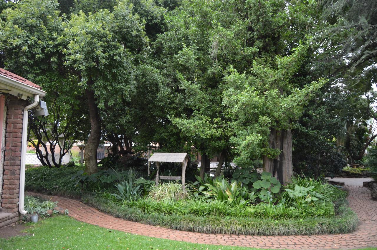 Airport Gardens Boutique Hotel Boksburg Extérieur photo