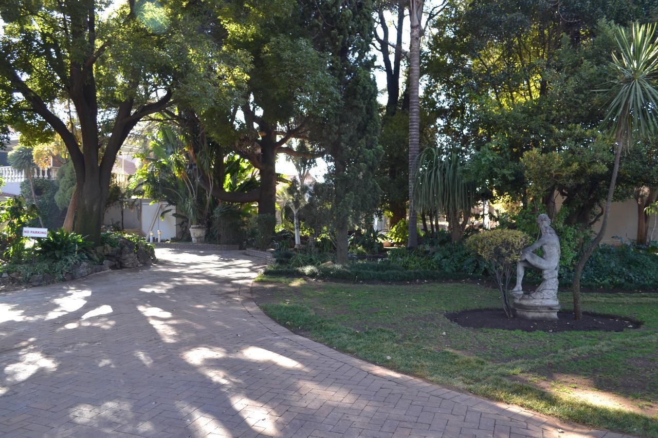 Airport Gardens Boutique Hotel Boksburg Extérieur photo