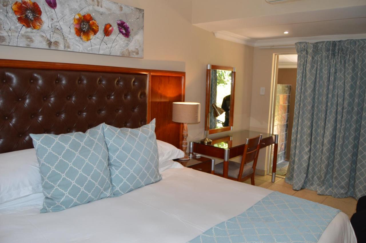 Airport Gardens Boutique Hotel Boksburg Extérieur photo