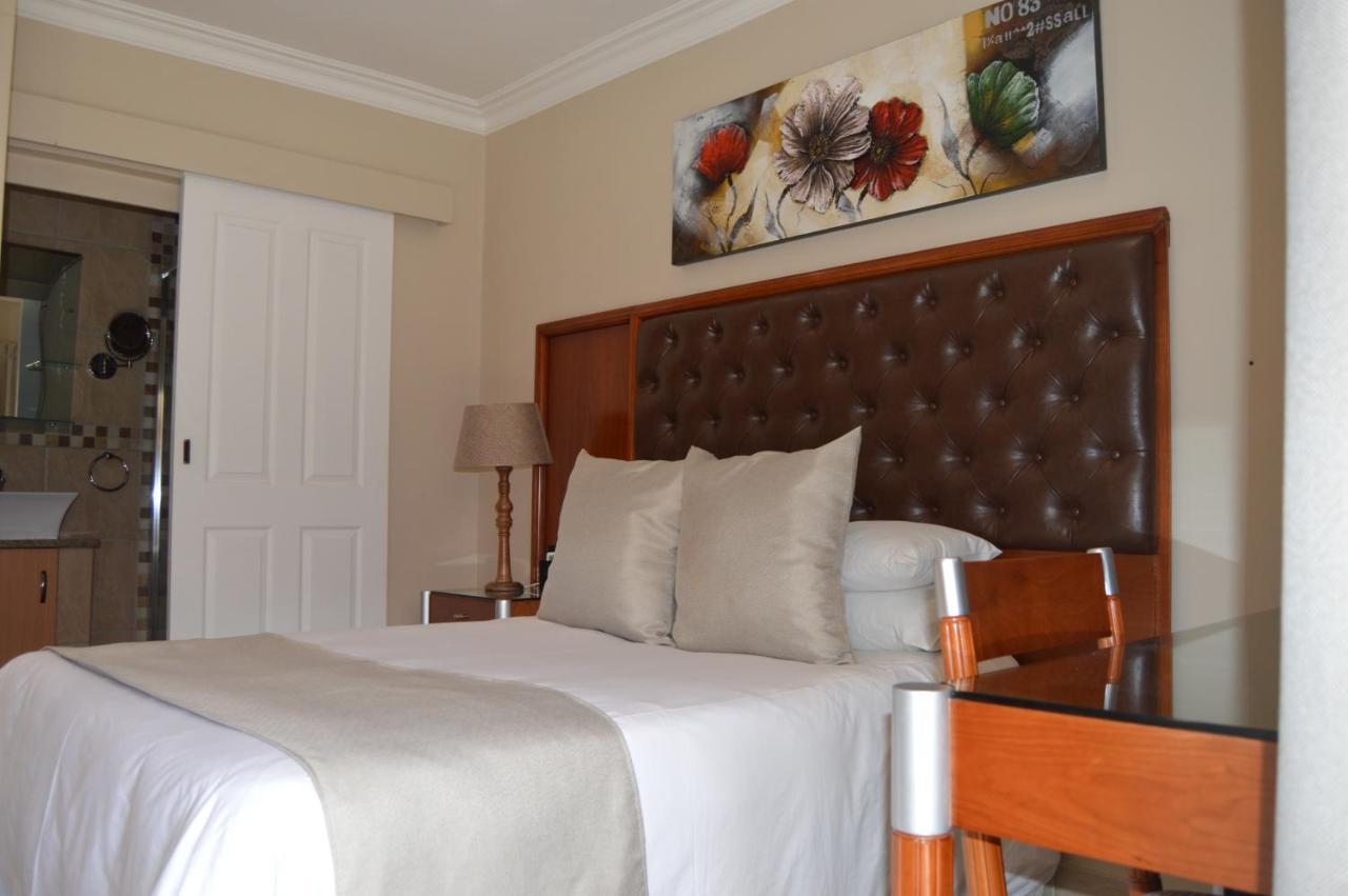 Airport Gardens Boutique Hotel Boksburg Extérieur photo