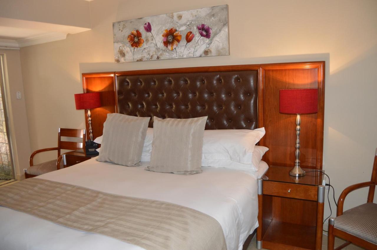 Airport Gardens Boutique Hotel Boksburg Extérieur photo