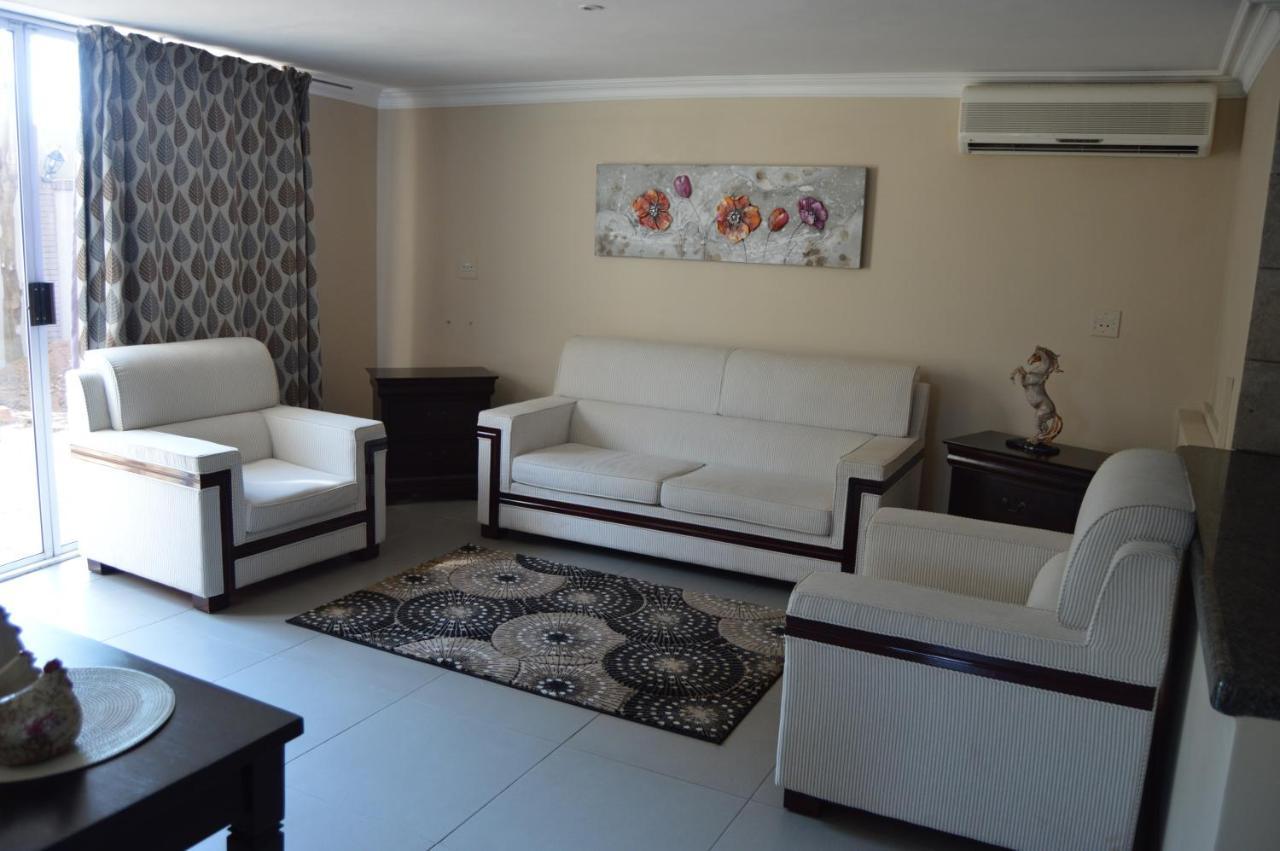 Airport Gardens Boutique Hotel Boksburg Extérieur photo